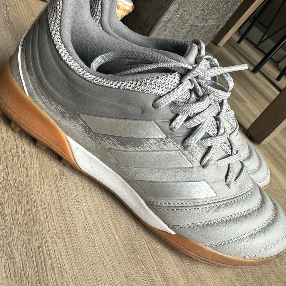 Adidas men’s COPA 20.3 turf shoes 6.5 men’s